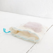 Laden Sie das Bild in den Galerie-Viewer, 2er-Set Seifensäckchen aus Bio-Baumwolle